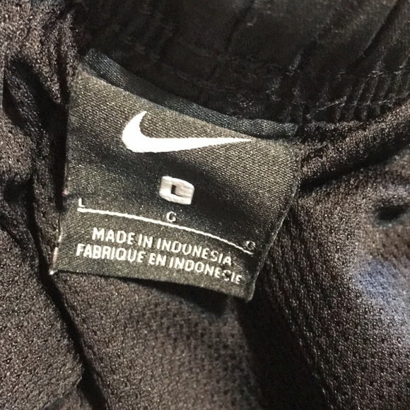 Nike everyday running basketball shorts size XL - Picture 7 of 8